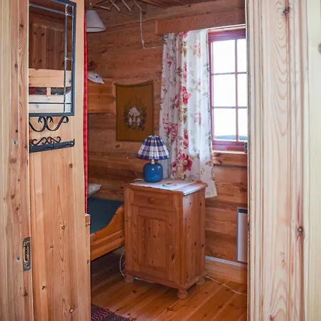 Pet Friendly In With Kitchen Tunhovd